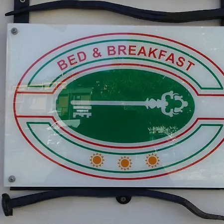La Bed and Breakfast 3*