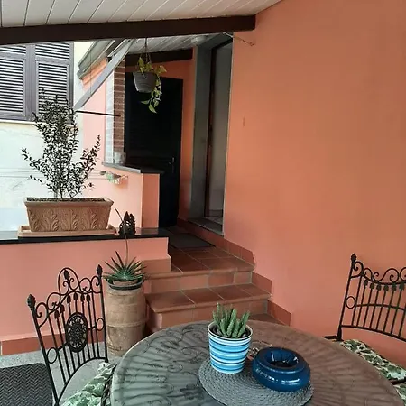 La Oda ve Kahvaltı 3*